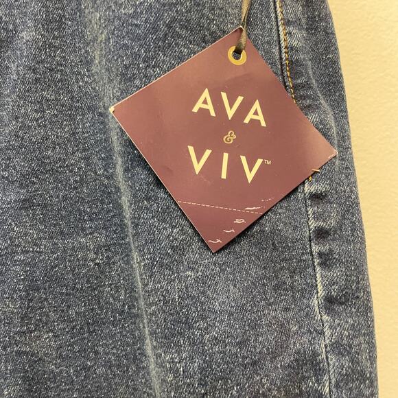 Ava & Viv Women's High Rise 90s Straight Leg Jeans Vintage Wash Size 26 - Picture 4 of 7